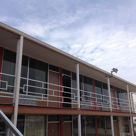 Wheatland Inn Anthony 外观 照片